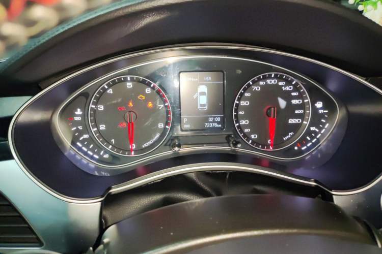 Used Zotye Z700 2016 1.8T DCT Prestige Edition
