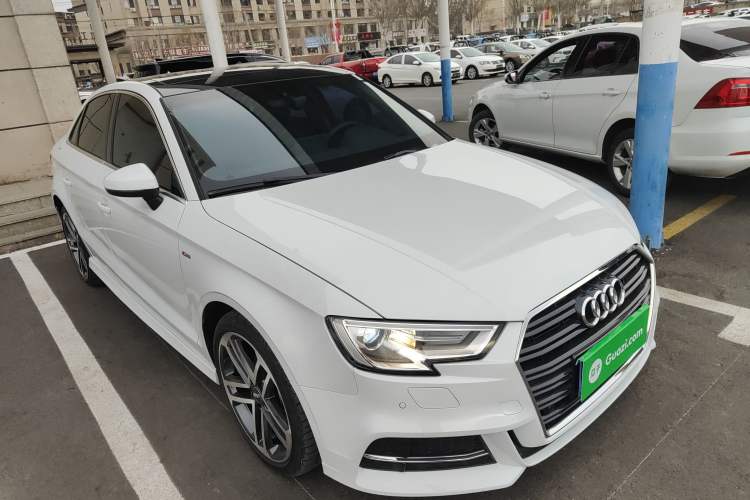 Used Audi A3 2018 30th Anniversary Edition Limousine 35 TFSI Fashion Model