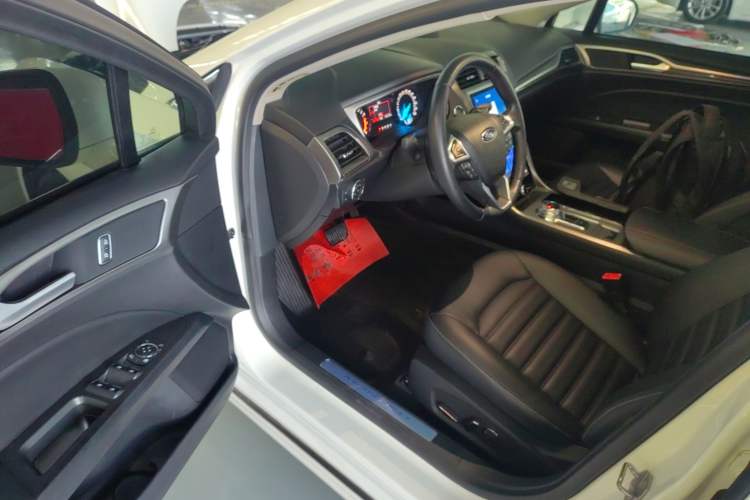 Used Ford Mondeo 2020 EcoBoost 180 Stylish Model
