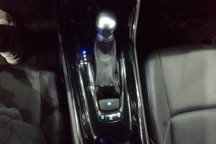 Used Toyota C-HR 2021 2.0L Luxury Edition
