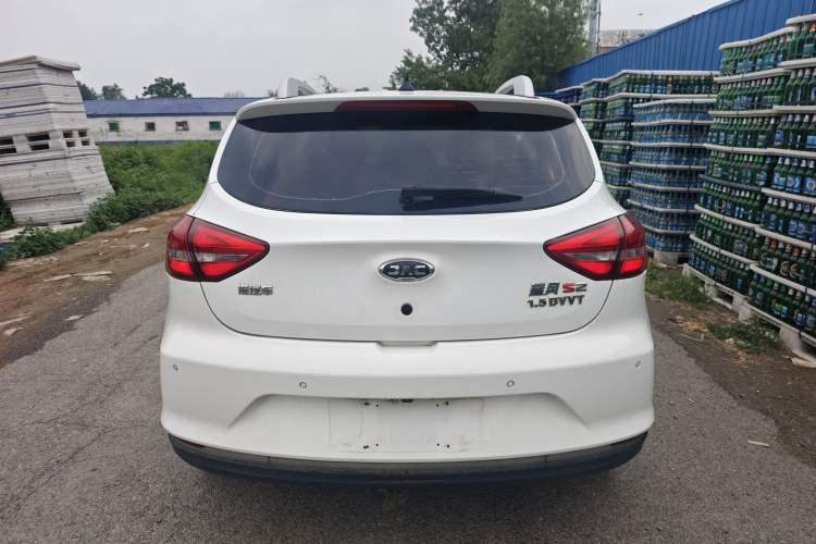 Used  Refine S2 2018 Smart Drive Edition 1.5L Manual Luxury Smart Model
