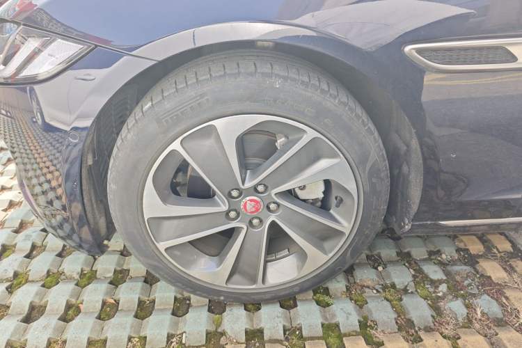 Used Jaguar XFL 2021 XFL 2.0T P200 Two-Wheel-Drive Elite Luxury Edition
