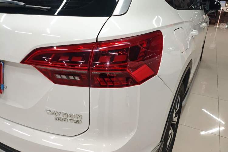 Used Volkswagen Tayron 2020 330TSI Two-Wheel Drive Luxury Smart Connectivity Version
