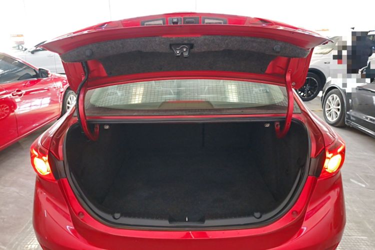 Used Mazda Mazda 3 Axela 2017 Sedan 1.5L Automatic Luxury Model Emission Standard China V
