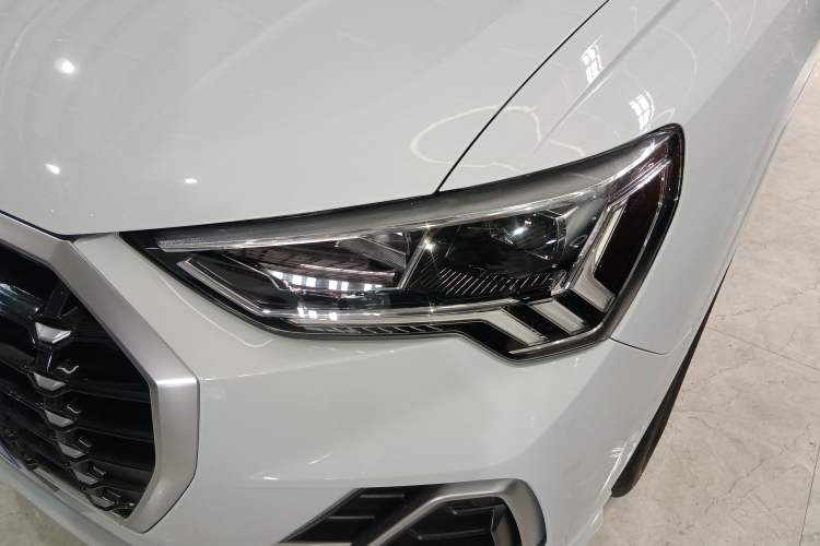 Used Audi Q3 2022 40 TFSI Fashion Dynamic Model
