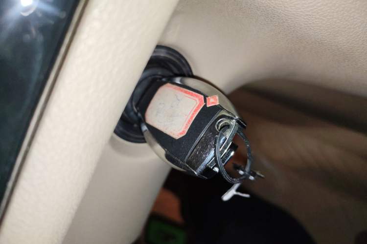 Used Mercedes-Benz R-Class 2017 R 320 4MATIC Business Edition Prestige Model