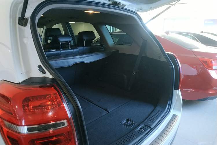 Used Chevrolet Captiva 2014 2.4L Two-Wheel Drive Urban Version 7 Seats