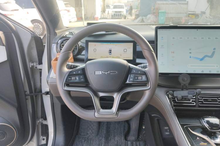 Used BYD Frigate 07 2023 DM-i 100KM Prestige Model