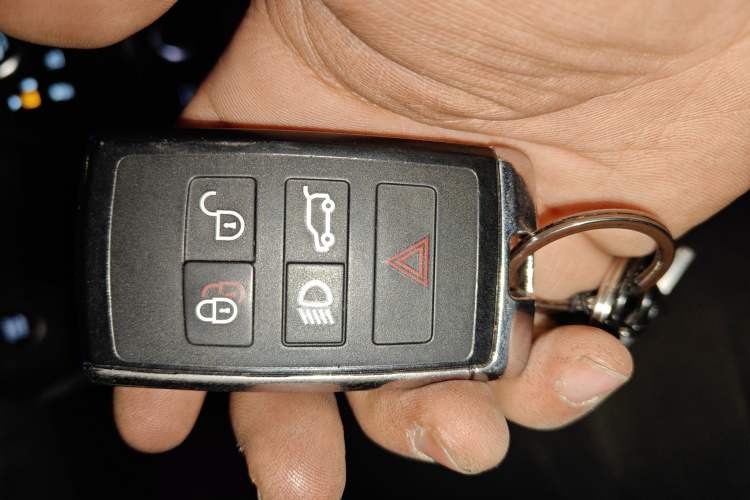 Used Land Rover Defender 2022 110 P400 Dark Edition