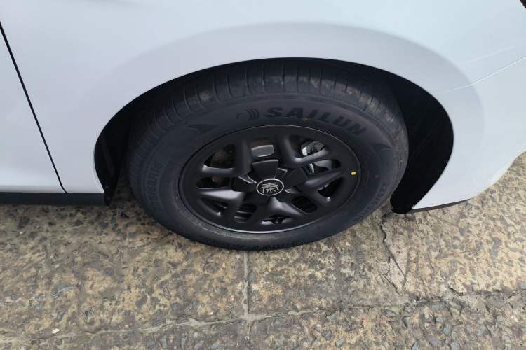 Used BYD Qin PLUS 2025 DM-i Smart Drive 55KM Leading Model
