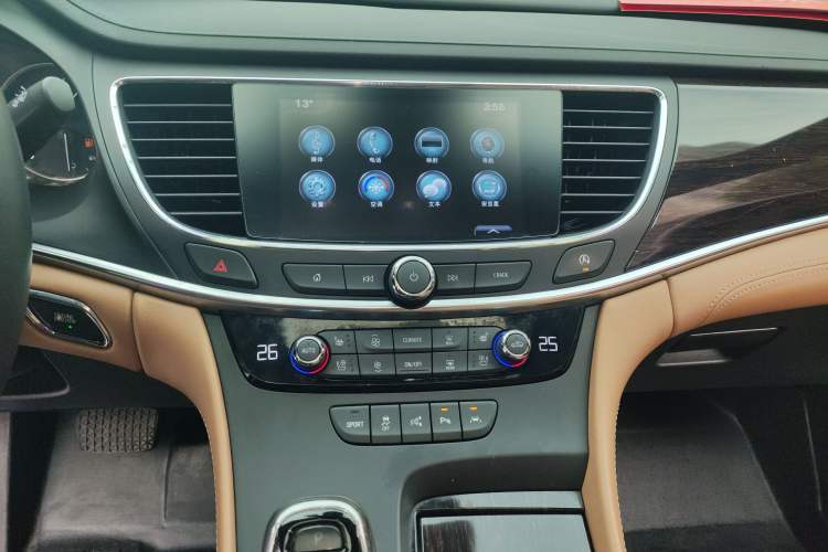 Used Buick LaCrosse 2016 28T Luxury Version
