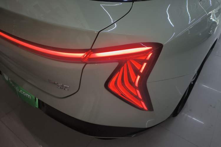 Used Hongqi EH7 2024 820 Pro
