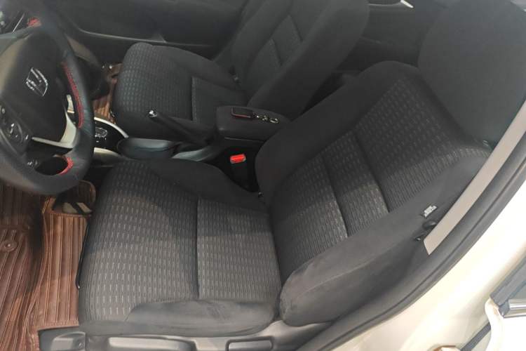 Used Honda Crider 2015 1.8L Automatic Luxury Edition
