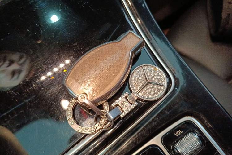 Used Mercedes-Benz GLC 2019 GLC 260 L 4MATIC Dynamic Model