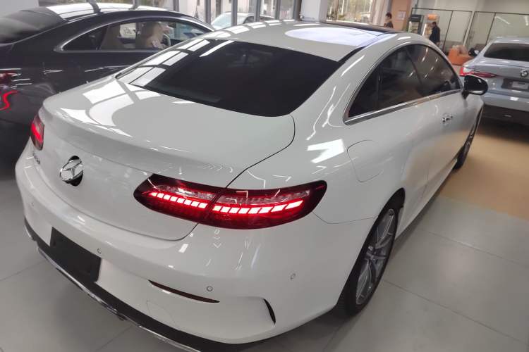 Used Mercedes-Benz E-Class 2021 E 260 Coupe