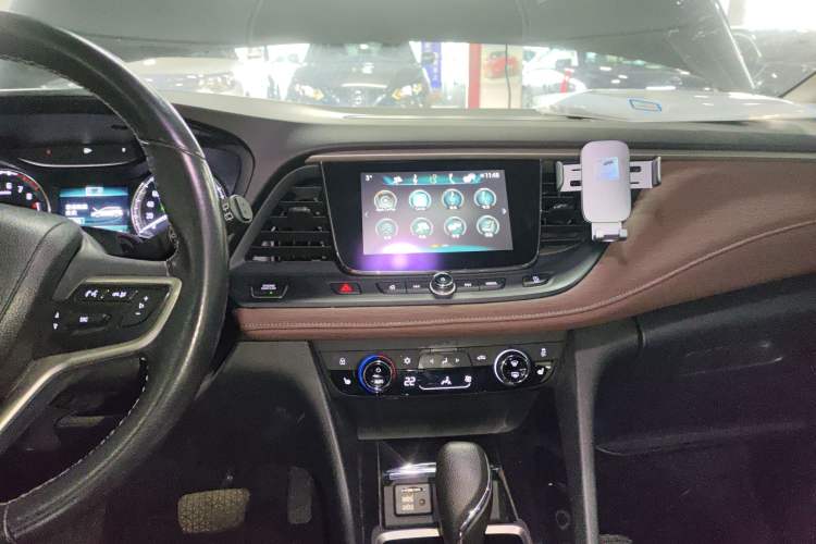 Used Buick GL6 2019 18T 6-Seater Connected Luxury Version China VI Standard
