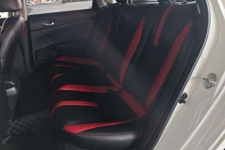 Used Honda Civic 2016 180TURBO CVT Comfort Version
