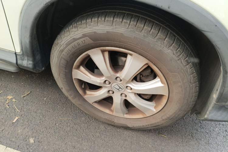 Used Honda CR-V 2012 2.0L two-wheel drive urban version
