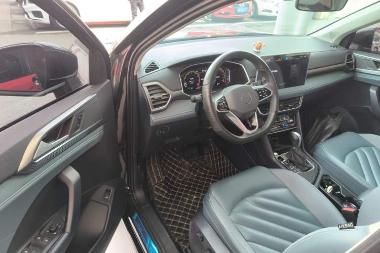 Used Volkswagen Tharu 2023 300TSI Two-Wheel-Drive Full Moon Edition