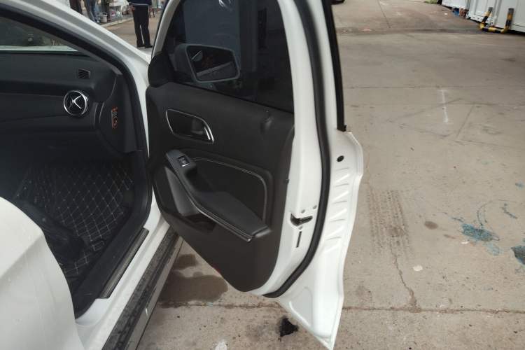 Used Mercedes-Benz GLA 2017 GLA 200 Fashion Model
