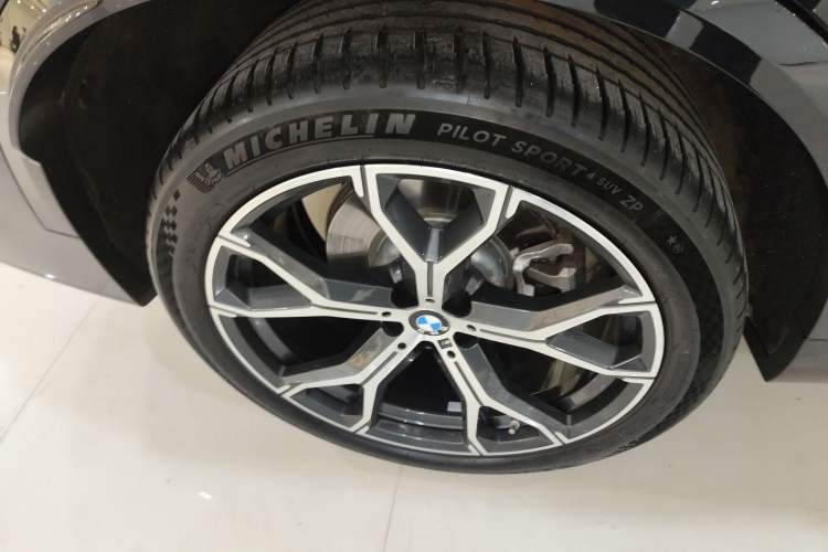 Used BMW X5 2023 xDrive 30Li Luxury M Sport Night Edition Package
