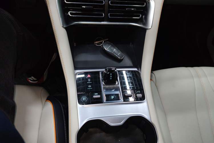 Used BYD Song PLUS New Energy 2023 Champion Edition EV 520KM Prestige Model
