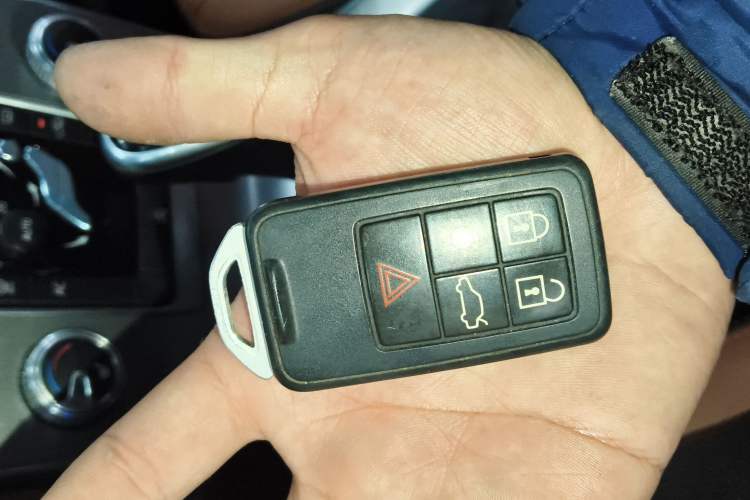 Used Volvo S60 2017 S60L T4 Smart Range Edition