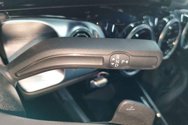 Used Mercedes-Benz GLB 2023 GLB 200 Dynamic Edition
