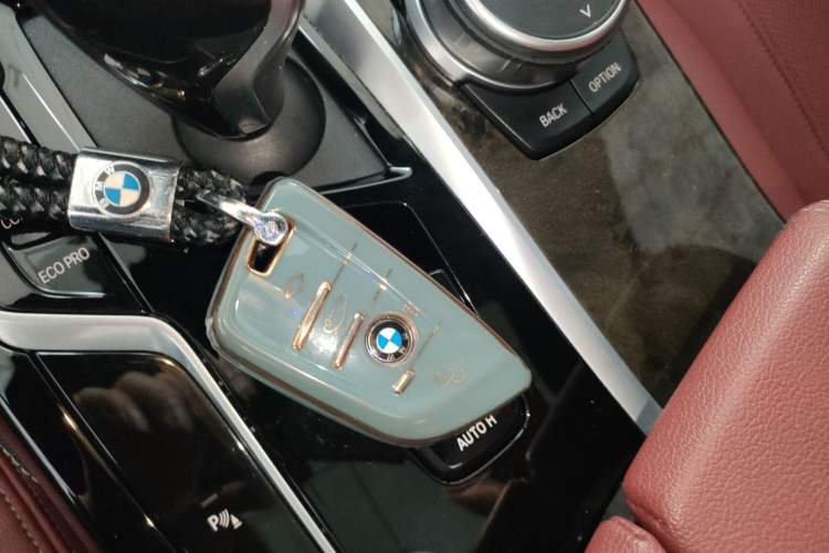 Used BMW 5 Series 2021 525Li M Sport Package