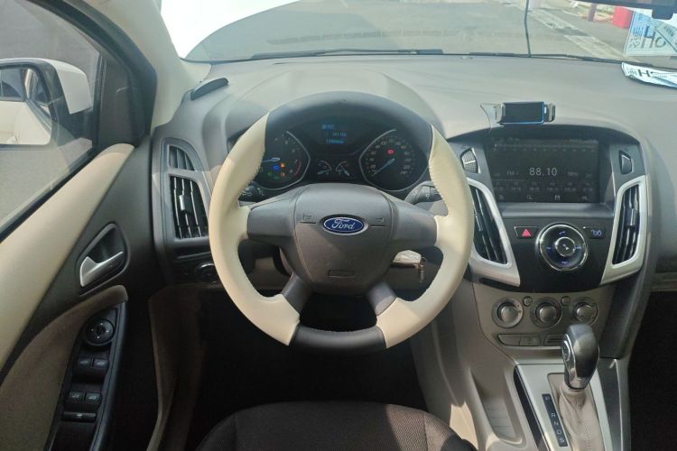 Used Ford Focus 2012 Sedan 1.6L Automatic Comfort Model
