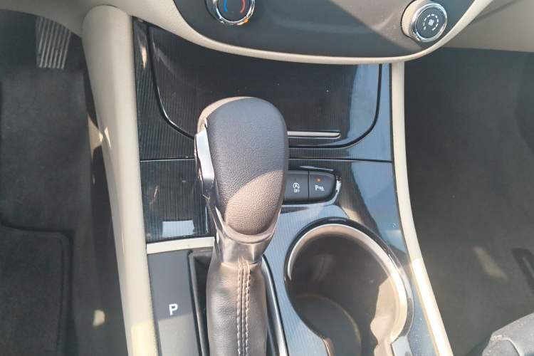 Used Buick Verano 2015 Sedan 15S Automatic Ambition Model
