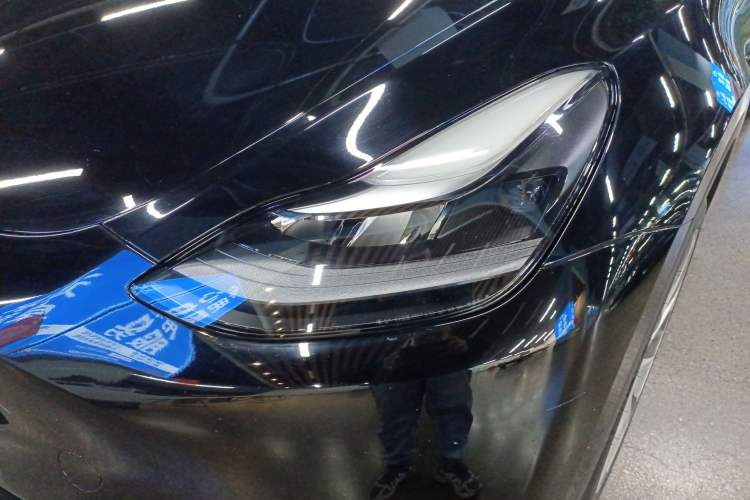 Used Tesla Model Y 2021 Standard Range Rear-Wheel Drive Version