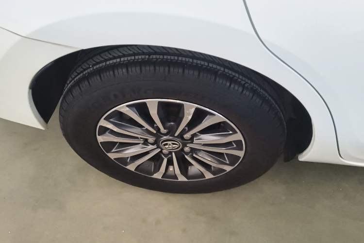 Used Toyota Corolla 2017 Revised Version 1.2T S-CVT GL
