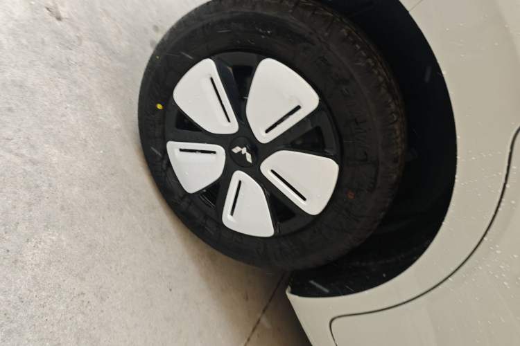 Used Wuling Hongguang MINIEV 2025 Four-Door Version Advanced Edition
