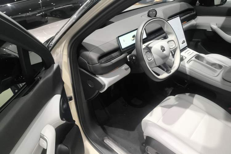 Used Nio ES6 2024 75 kWh