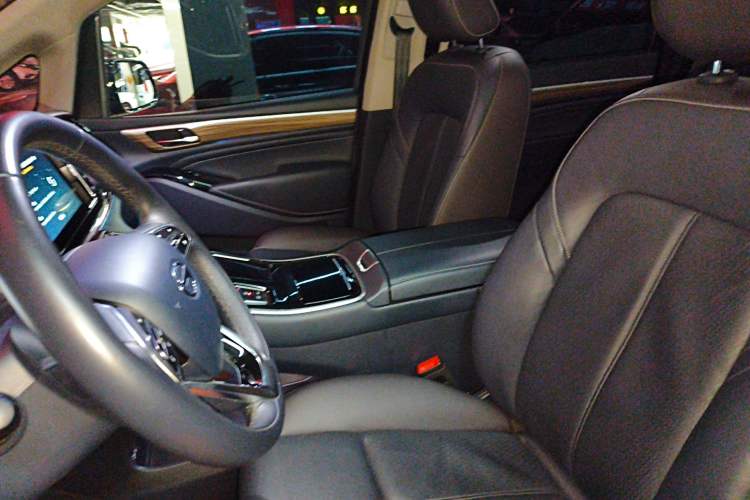 Used GAC Trumpchi M8 2023 Lingxiu Series 390T Prestige Edition