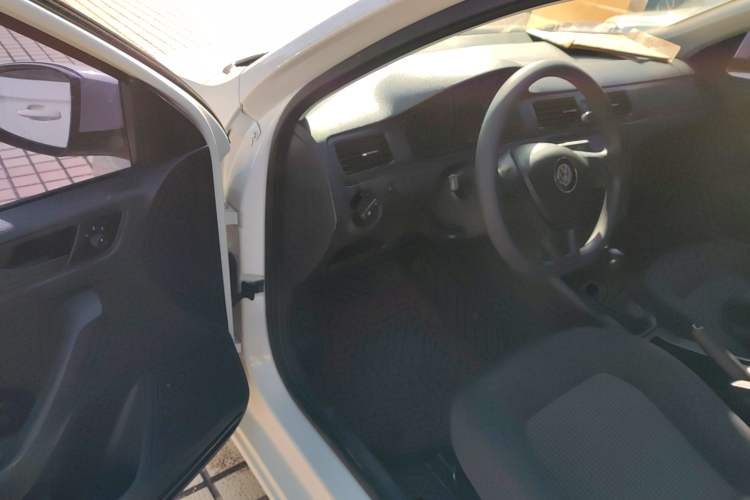 Used Volkswagen Santana 2018 1.5L Automatic Fashion Edition
