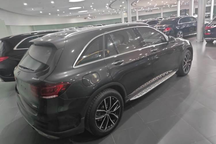 Used Mercedes-Benz GLC 2021 GLC 300 L 4MATIC Dynamic Model
