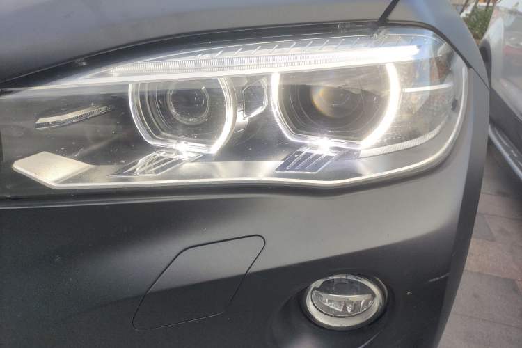 Used BMW X6 2015 xDrive28i