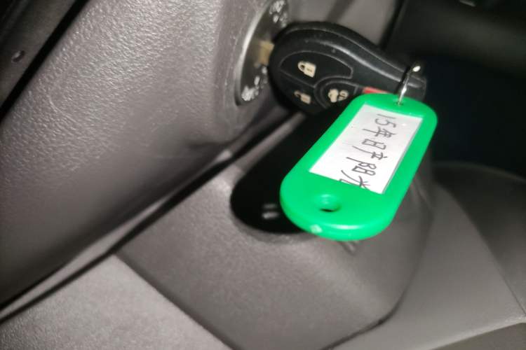 Used Nissan Sunny 2014 1.5XE Manual Comfort Edition
