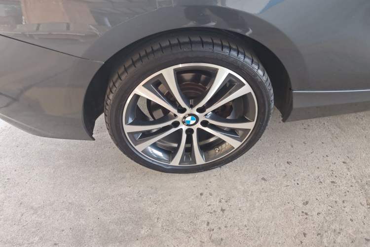 Used BMW 2 Series 2019 225i Sport Design Package
