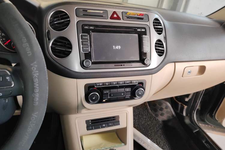 Used Volkswagen Tiguan 2012 2.0 TSI Automatic All-Wheel Drive Flagship Edition