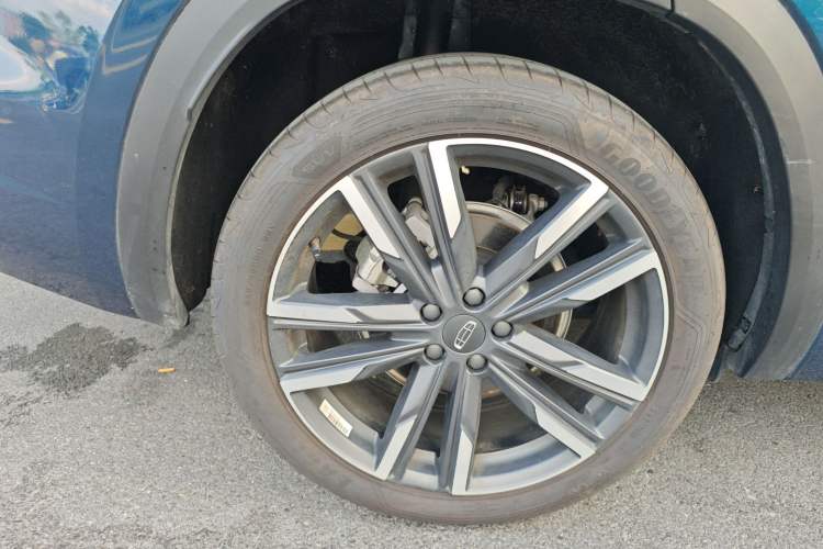 Used Geely Auto Monjaro L 2023 2.0TD High-Power Automatic Two-Wheel Drive Flagship Version
