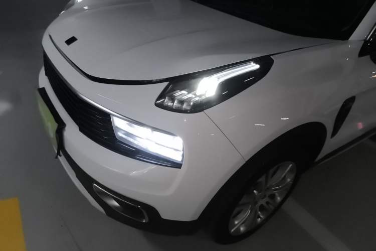 Used Lynk & Co 01 2017 2.0T Two-Wheel Drive Pro Edition
