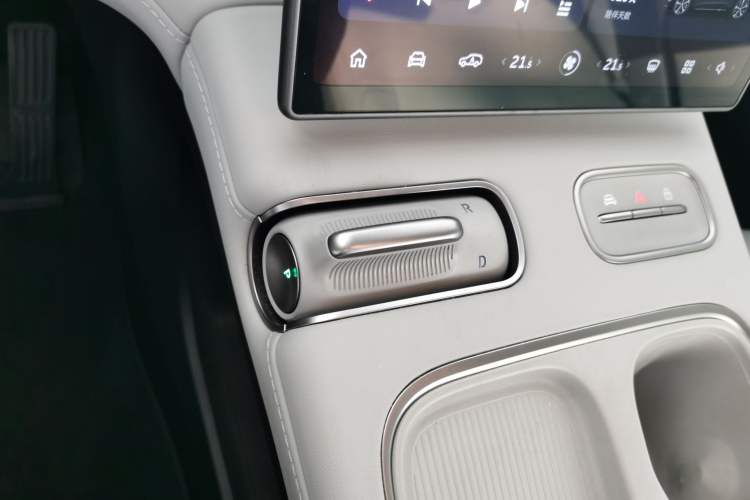 Used Nio ES6 2023 75 kWh
