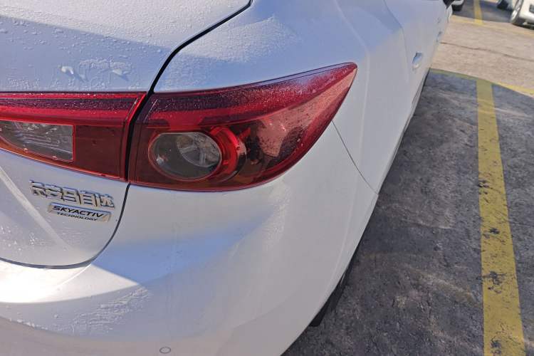 Used Mazda Mazda 3 Axela 2017 Sedan 1.5L Automatic Luxury Model Emission Standard China V