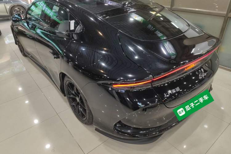 Used  L6 2025 Ultra Model