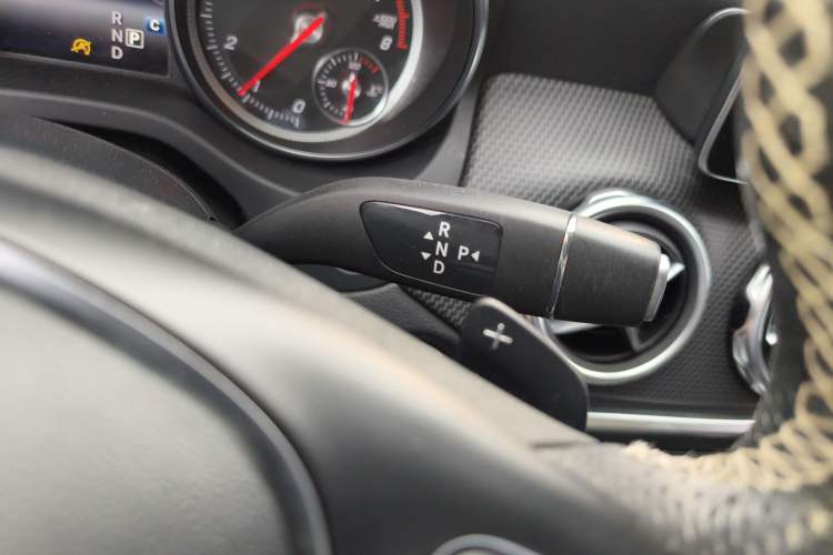 Used Mercedes-Benz GLA 2017 GLA 200 Fashion Model
