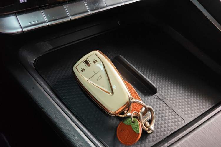 Used Changan UNI-T 2020 1.5T Prestige Version
