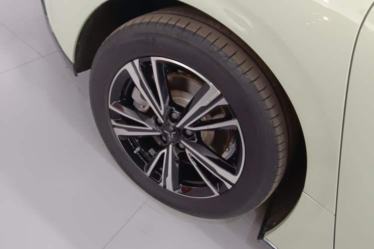 Used Hongqi EH7 2024 690 Pro